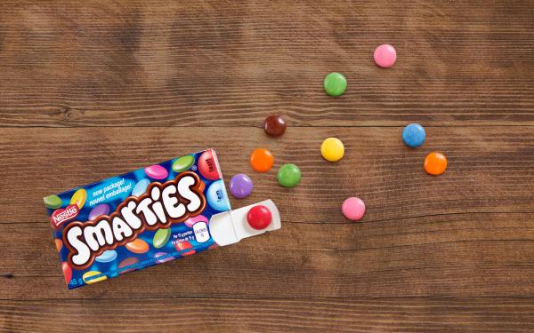 SMARTIES candy-covered chocolate treats in pre-portioned box. 3 x 15 gram portions.