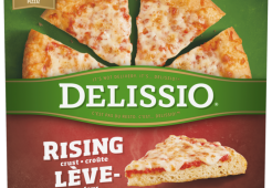 DELISSIO Rising Crust 4 Cheese pizza, 782 grammes.